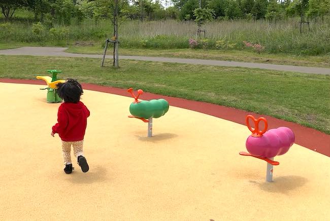 釧路　緑ケ岡公園の幼児用一人乗り遊具